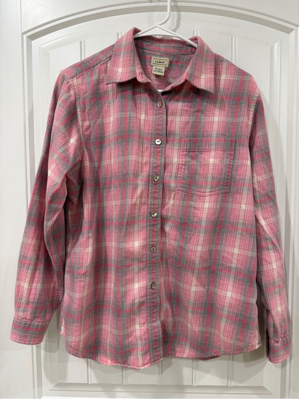 EUC L.L. Bean Pink and Gray Flannel Plaid Button-Down Shirt